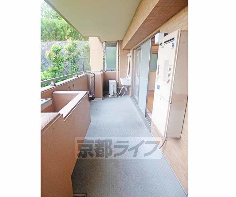 バルコニー　日当たり良好です。