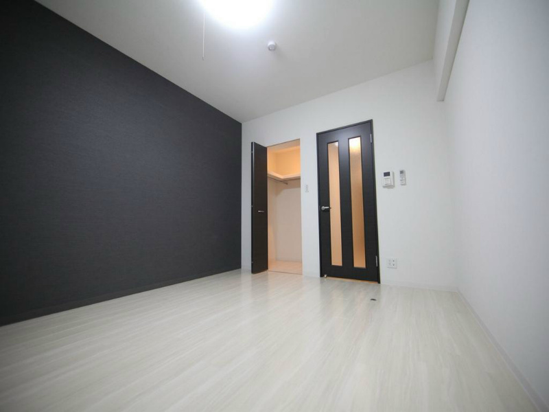 その他部屋・スペース　洋室8.1帖　ウォークインクローゼット付（収納充実してます）