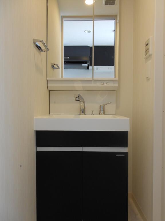 洗面設備　※写真は同タイプ・同モデルを使用