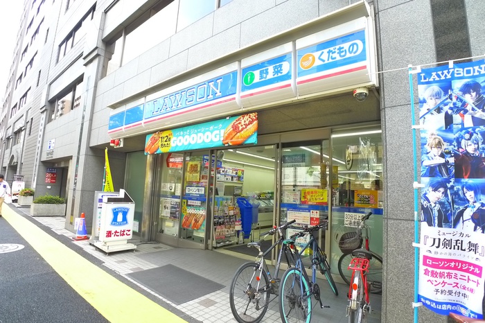 コンビニ　ローソン（コンビニ）まで340m