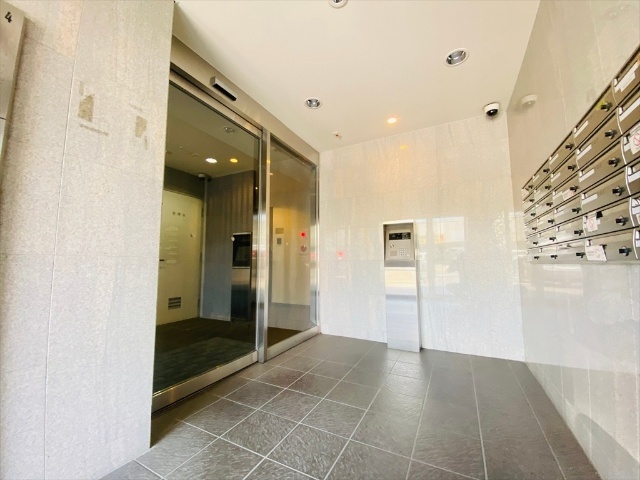 セキュリティ　同一建物内６０５号室内装写真転載