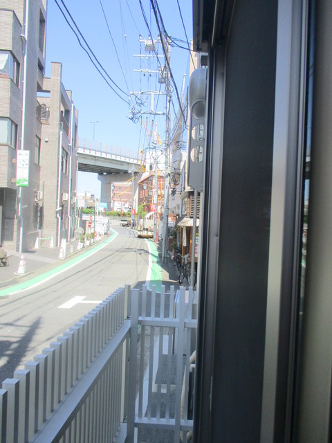 バルコニー　バルコニー