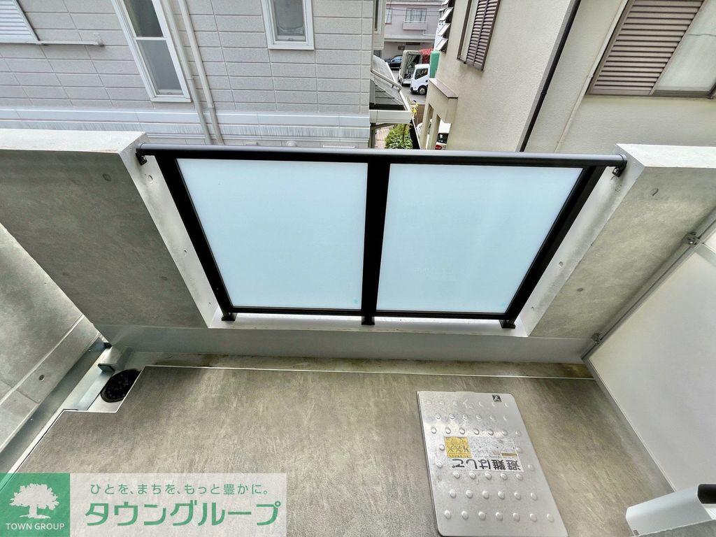 バルコニー　バルコニー