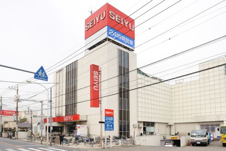 スーパー　西友鳩ヶ谷店（スーパー）まで182m