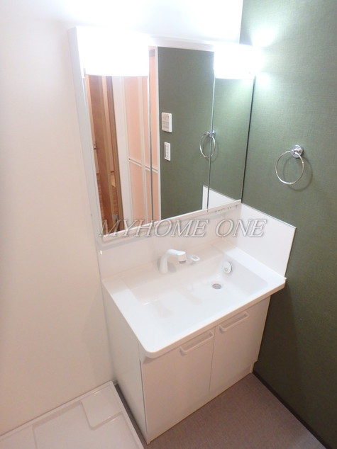 洗面設備　洗髪洗面化粧台