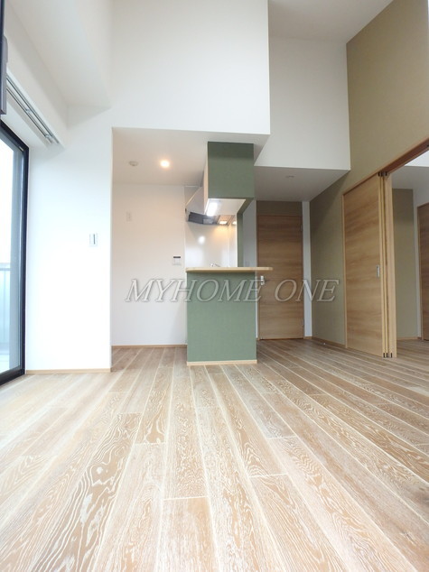 居室・リビング　リビング