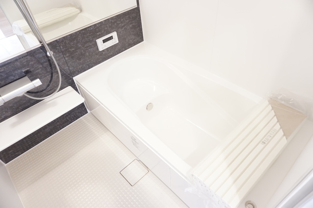 バス・シャワールーム　追焚＆浴室乾燥機付きのバスルーム★