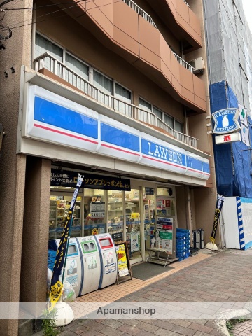 コンビニ　ローソン武蔵新田駅前店（コンビニ）まで123m