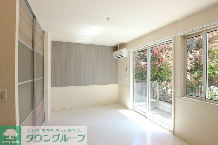 居室・リビング　※別号室参考写真です