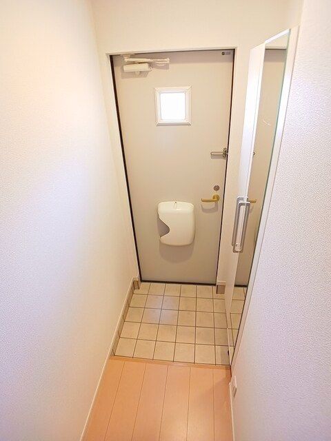玄関　玄関です。