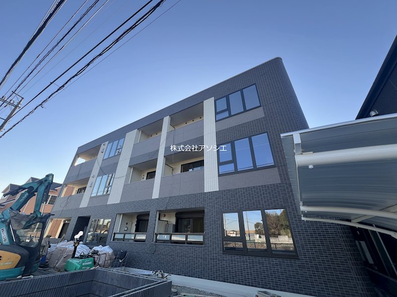 建物外観　RIVERSIDE　BRINのご紹介は住まいの窓口　アソシエ
