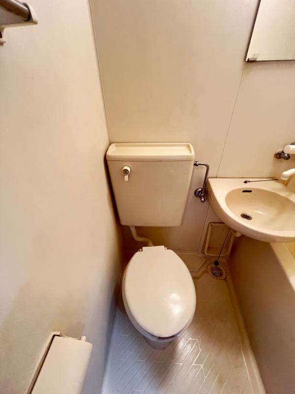 トイレ　※他部屋参考写真