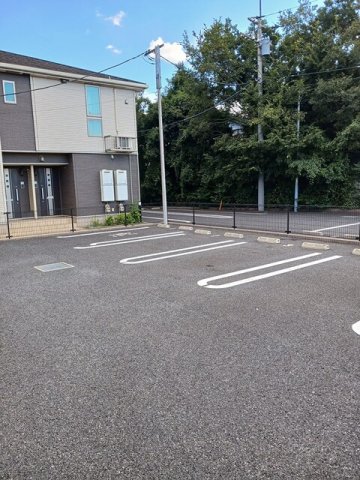 駐車場　駐車スペースもあります