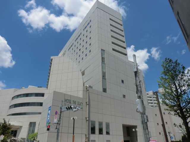 図書館　町田市立中央図書館（図書館）まで468m