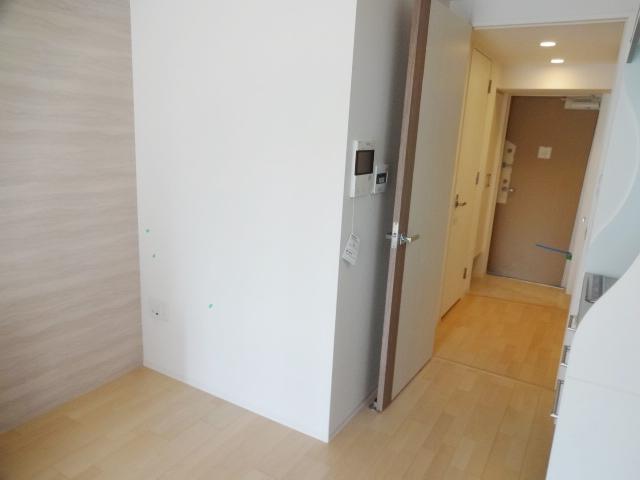 その他部屋・スペース　白を基調にしたお部屋です。
