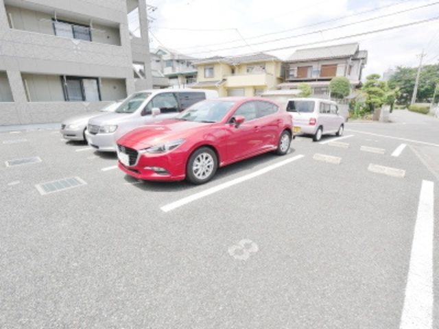 駐車場　★敷地内の駐車場です★