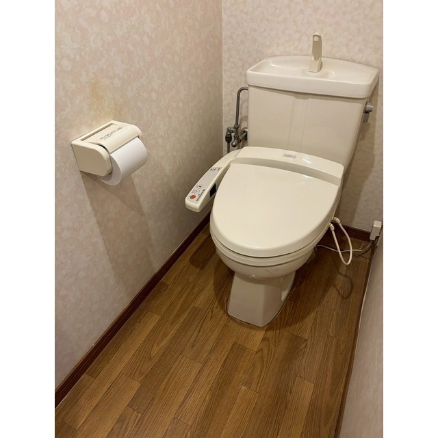 トイレ　※写真は別室のものとなります。