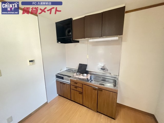 キッチン　別部屋の写真