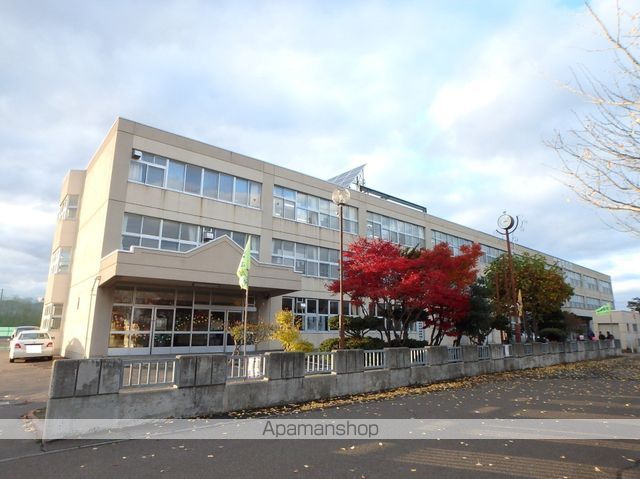 小学校　手稲北小学校（小学校）まで1067m