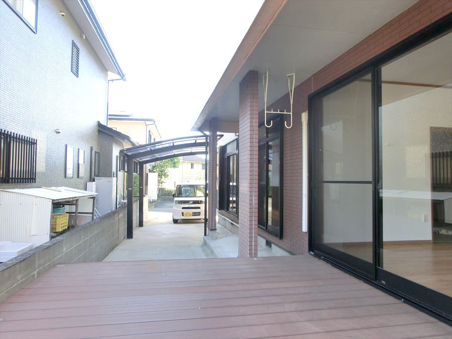 その他設備　ウッドデッキです☆