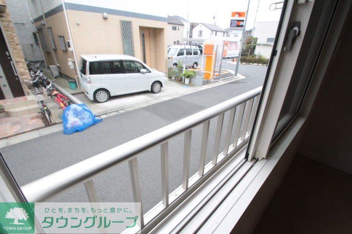バルコニー　バルコニー