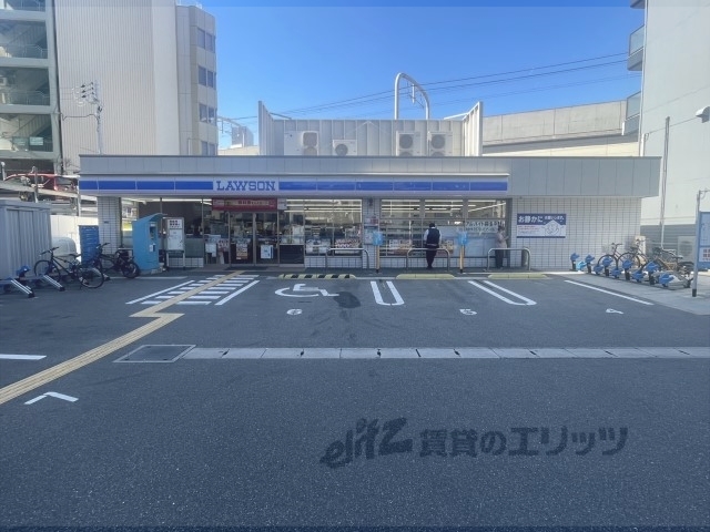 コンビニ　ローソン寝屋川八坂町店（コンビニ）まで1800m