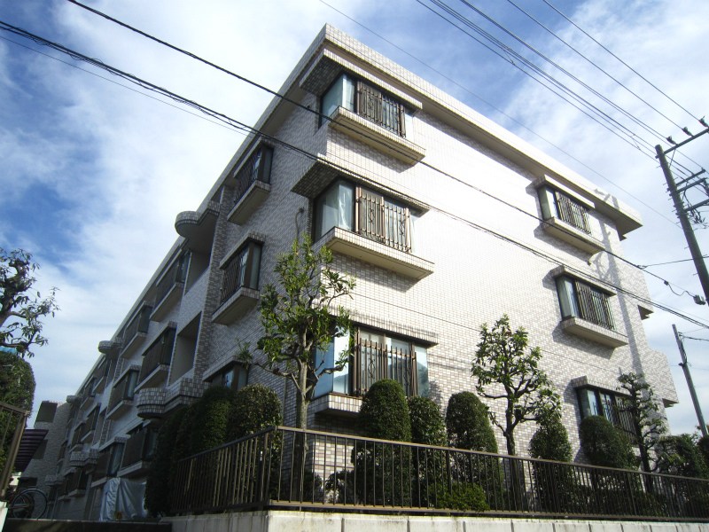建物外観　現況優先