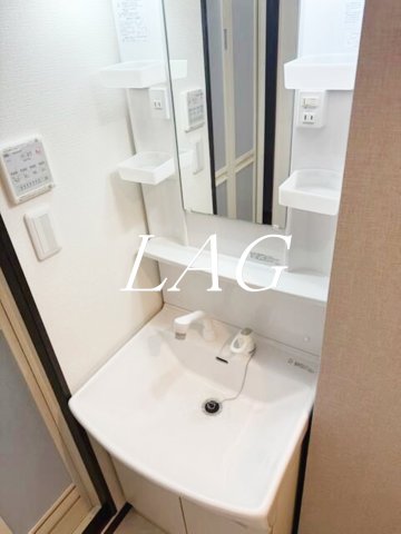 洗面設備　洗面台です。