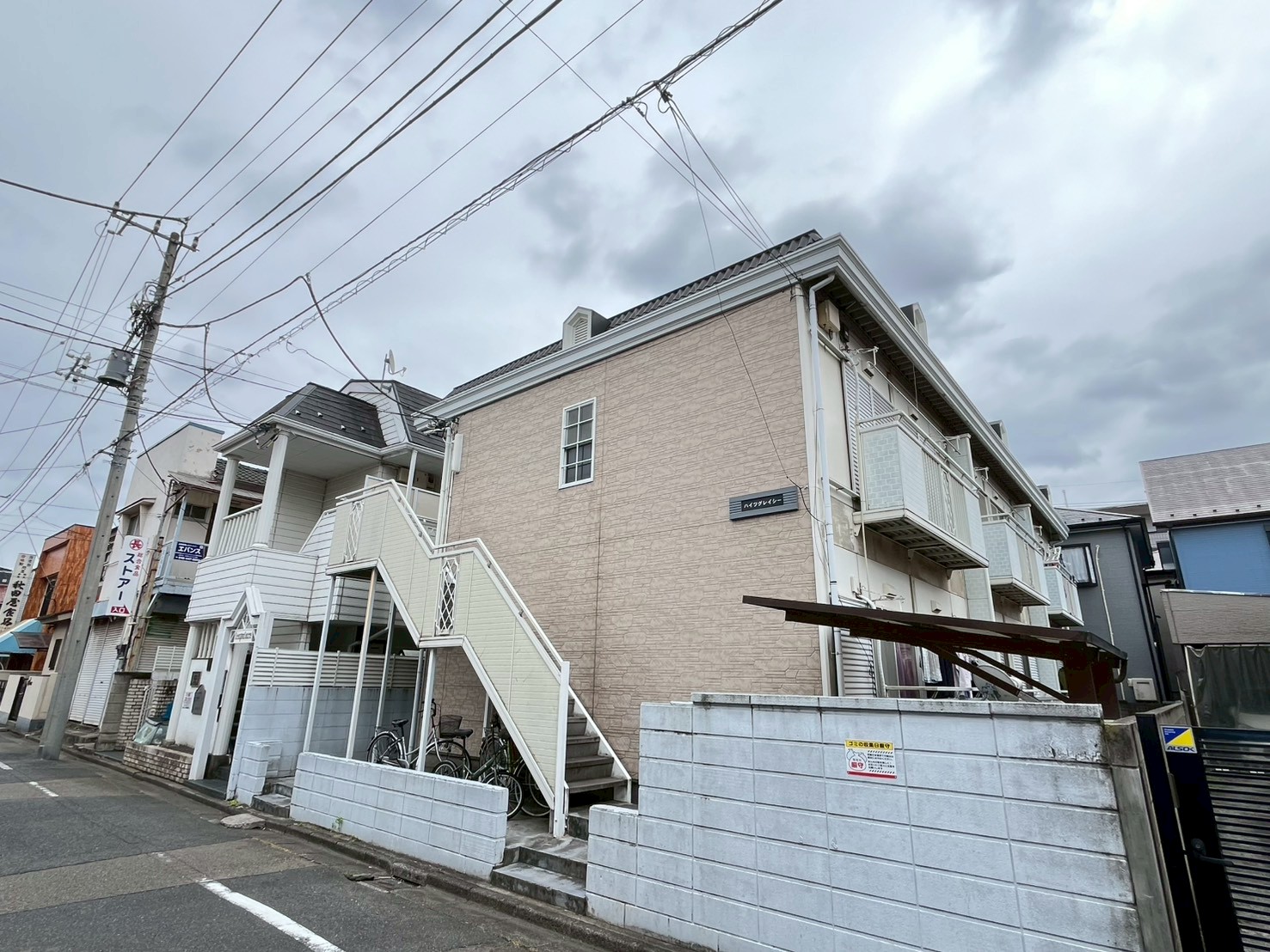 建物外観