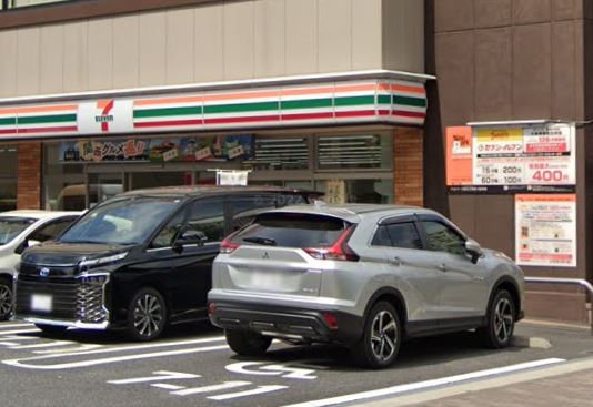 コンビニ　セブンイレブン 川崎新丸子東2丁目店（コンビニ）まで135m
