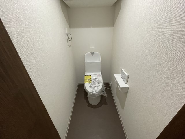 トイレ　シンプルで使いやすいトイレです♪