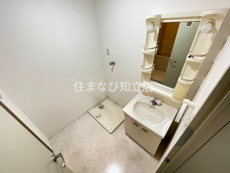 洗面設備　同型別部屋写真