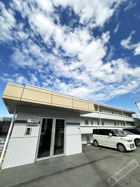 建物外観　オートロック完備で部外者はシャットアウト♪♪