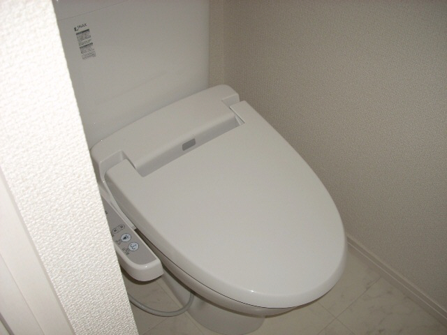 トイレ　※別部屋写真