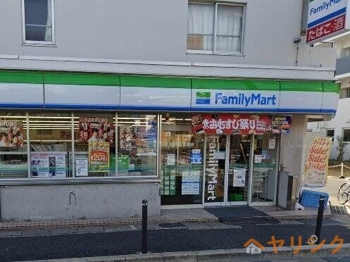 コンビニ　ファミリーマート　大坪店（コンビニ）まで887m