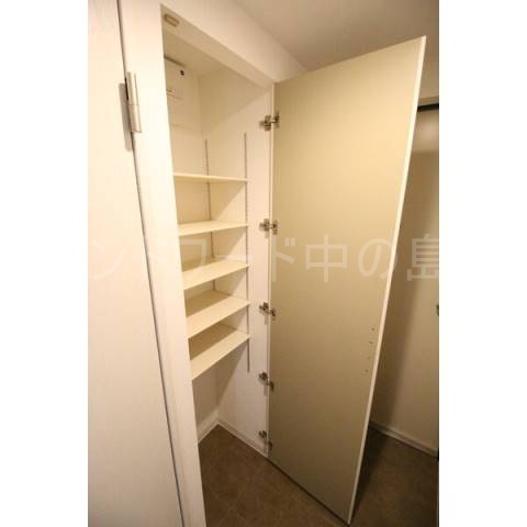 玄関　詳細は、ウィンドワード中の島店までご相談下さい。