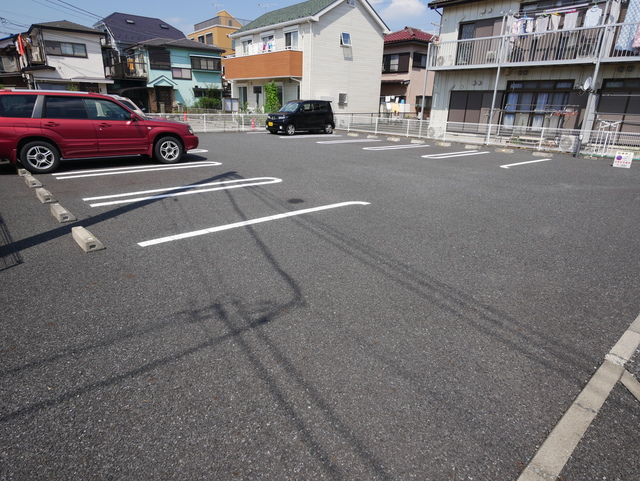 駐車場　★敷地内駐車場がございます★