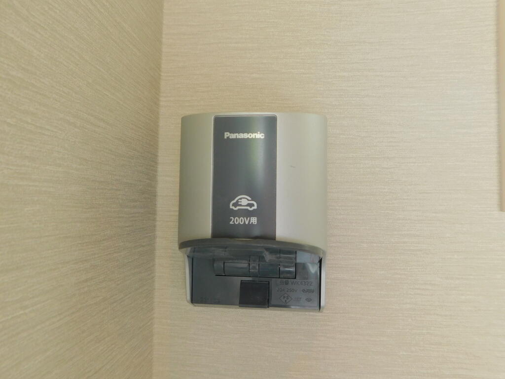 その他設備　電気EV車用充電コンセント