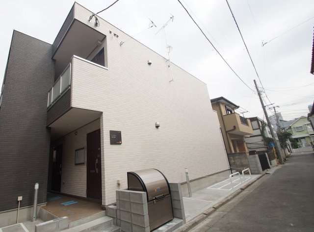 建物外観　「川崎駅西口徒歩圏」のセキュリティアパート