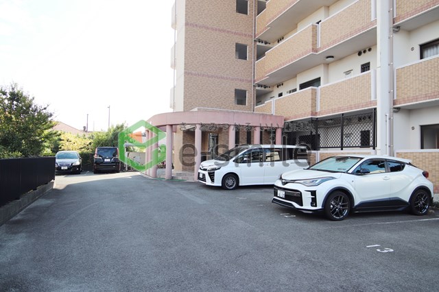 駐車場　駐車場です