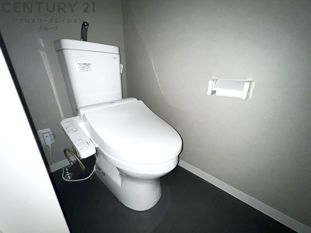 トイレ　ウォシュレット付きのトイレです♪