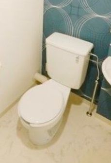 トイレ　別部屋内装写真