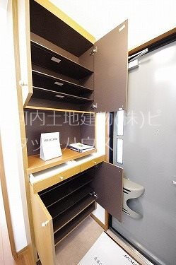 玄関　反転タイプ