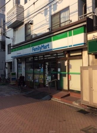 コンビニ　ファミリーマート/岡田屋元住吉店（コンビニ）まで300m