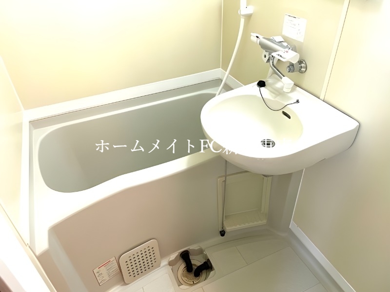 バス・シャワールーム　下駄箱
