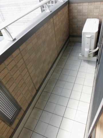 バルコニー　他の部屋参照