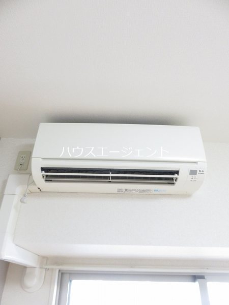 その他設備　エアコン完備です。※参考画像・反転タイプ