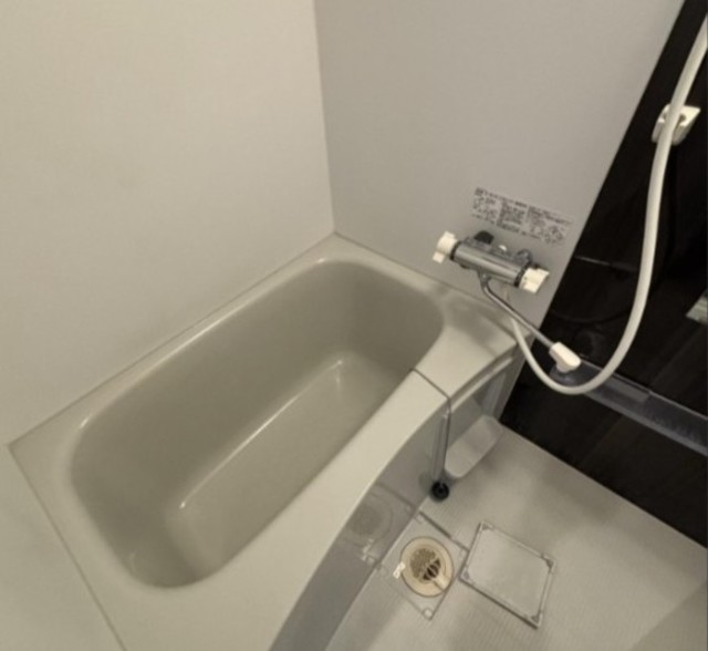 バス・シャワールーム　別部屋同仕様タイプ