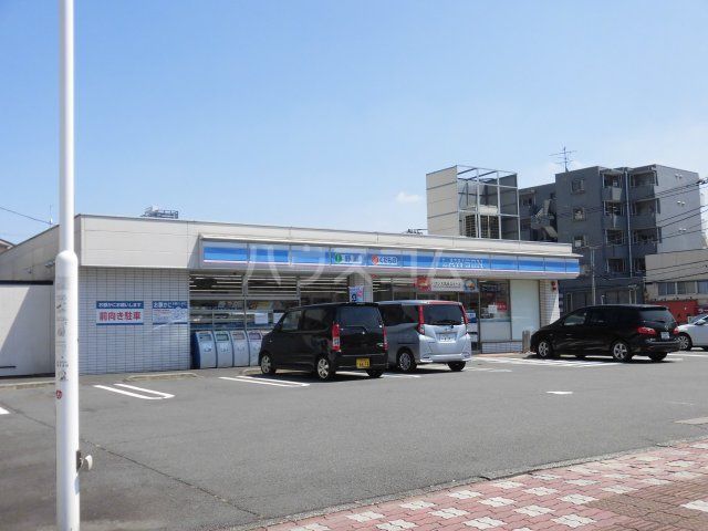コンビニ　ローソン 八王子南新町店（コンビニ）まで364m