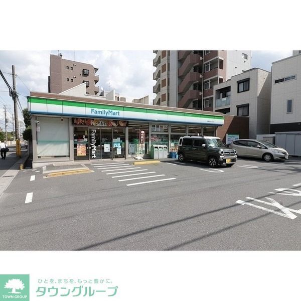 コンビニ　ファミリーマート船橋本町五丁目店（コンビニ）まで200m
